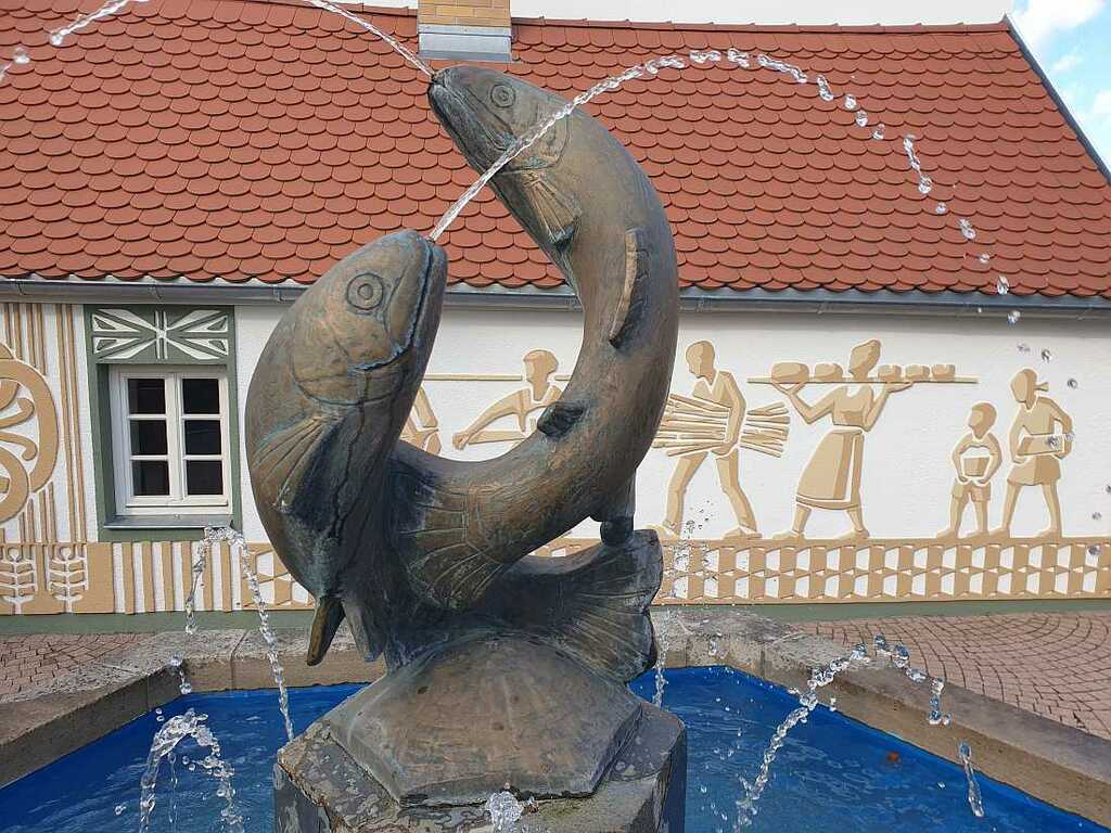 Backhaus und Forellenbrunnen Gedern.jpg