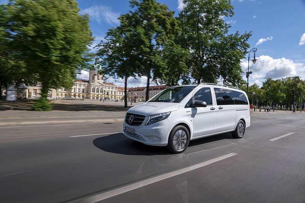 eVitoTourer _c_Mercedes_Benz_AG.jpg