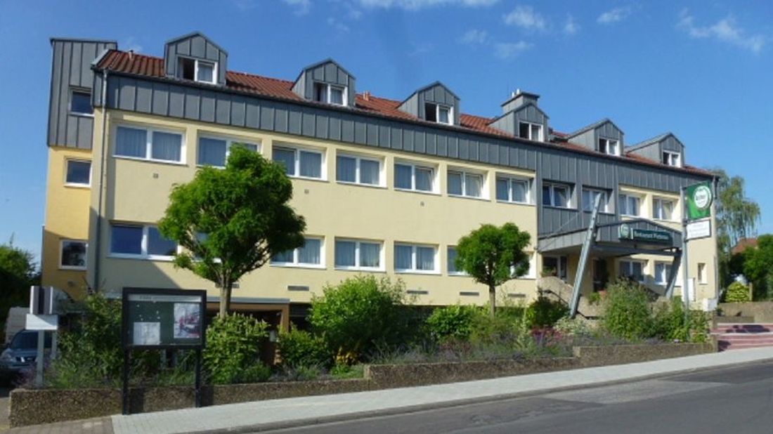 hallepachtwoelfer az