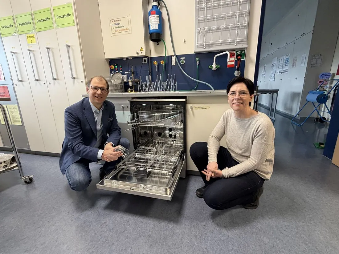 schullaborbutzbach az