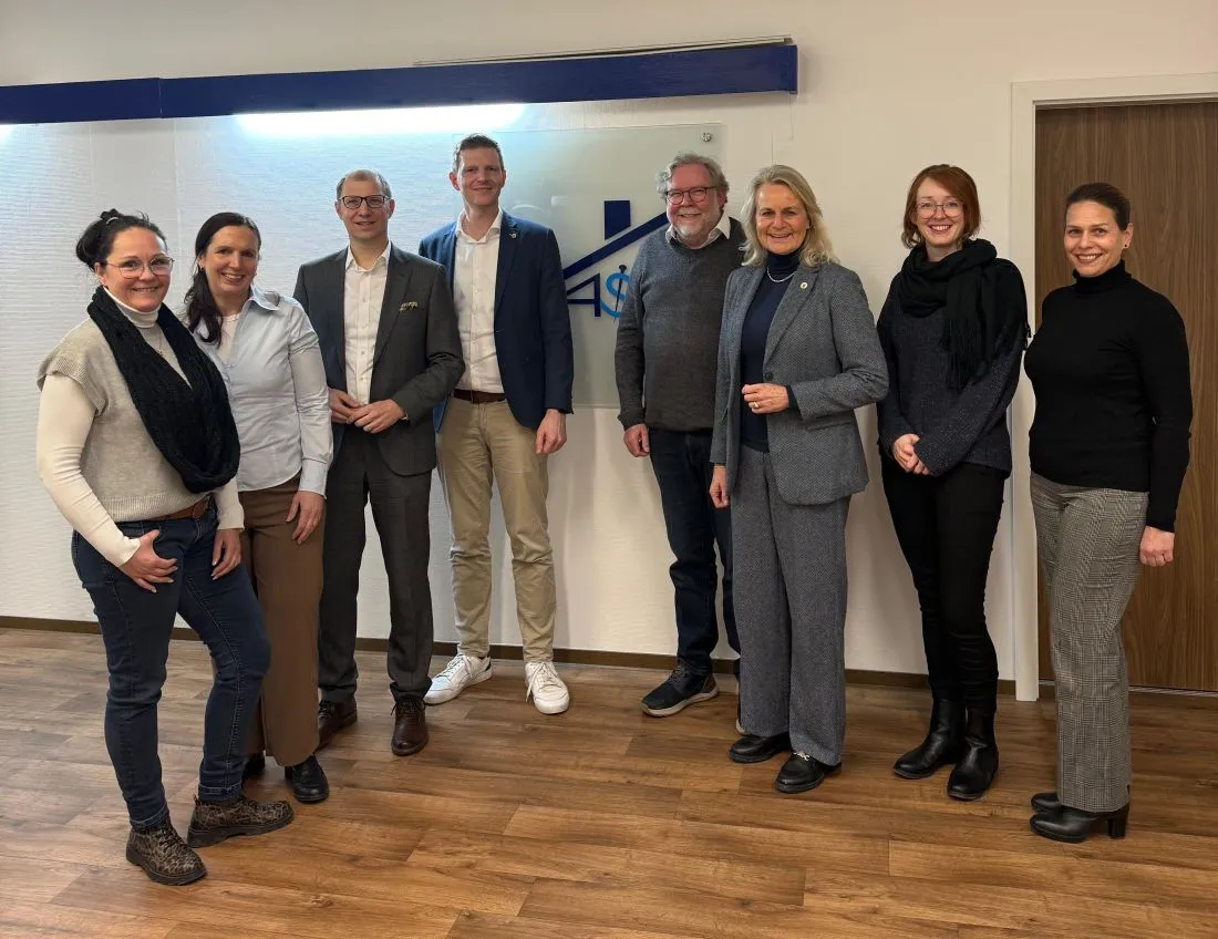 Ein offenes Ohr fr die Pflege AG